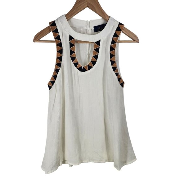 NEW Blue Rain‎ Francesca's White Sleeveless Top Triangle Design Size S - Picture 1 of 6